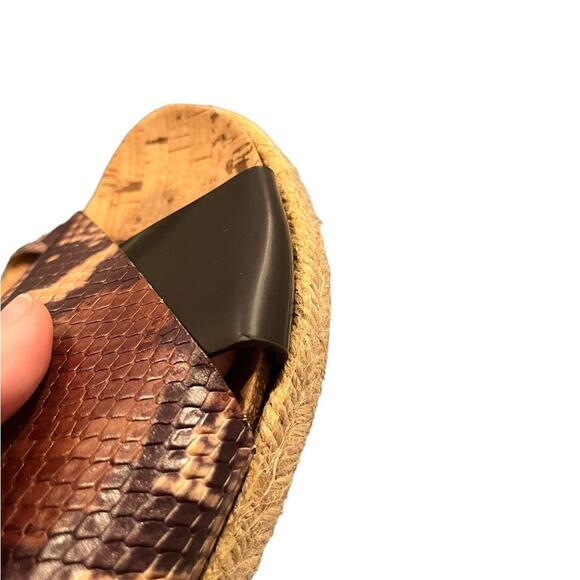 Anthro Kanna Snakeskin Brazil Python Crossover Slip On Cork Sandals 37 Shoes - Picture 3 of 9